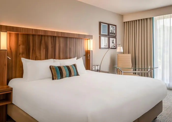 爱丁堡万豪万怡酒店 酒店 爱丁堡