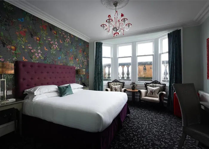 24 Royal Terrace 4* Edinburgh