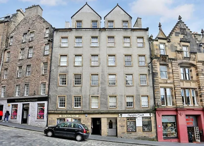 West Bow - Comfy 2 Bed On West Bow Overlooking Grassmarket * Edinburg