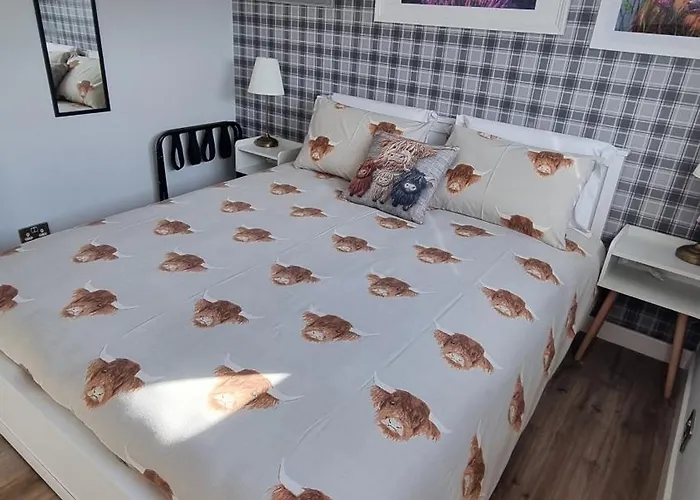 Innisfail Edi - Double With Private Bathroom Homestay