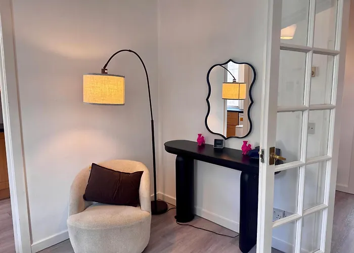 Nicolson Street Two Bedrooms