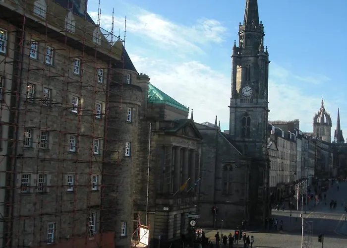 Royal Mile Apartmán *