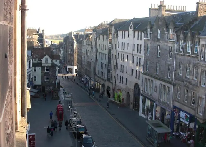 Royal Mile Apartmán *