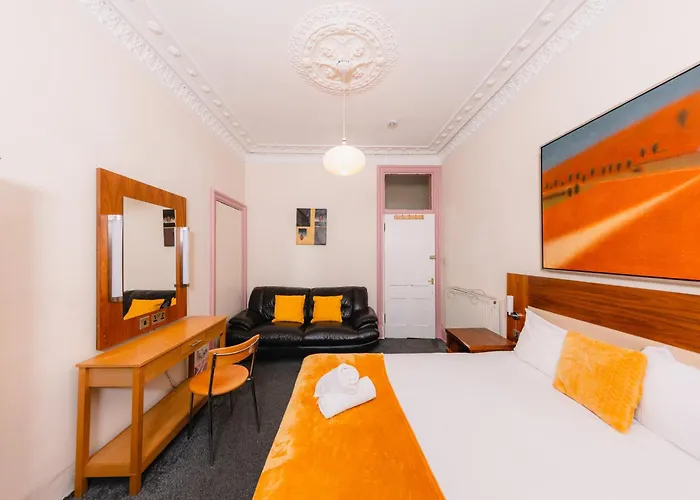 Apartament Relaxing 4 Bdrm Edynburg