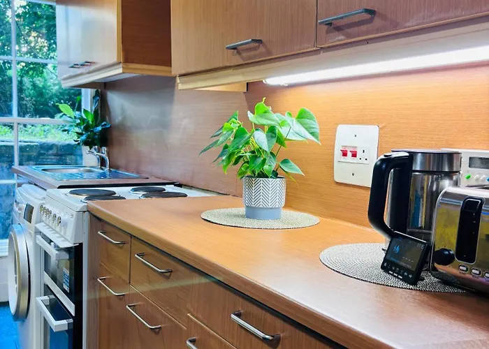 Apartment Entire Flat In Edinburgh, Center