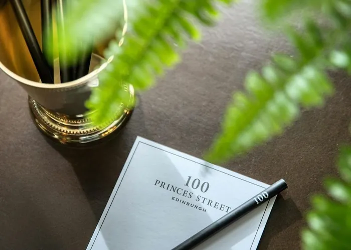 Hotel 100 Princes Street 5*