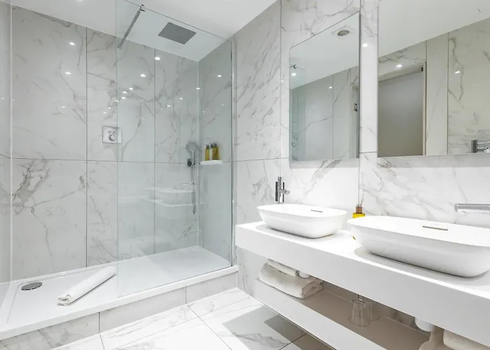 The On The Mile Hotel Edinburgh