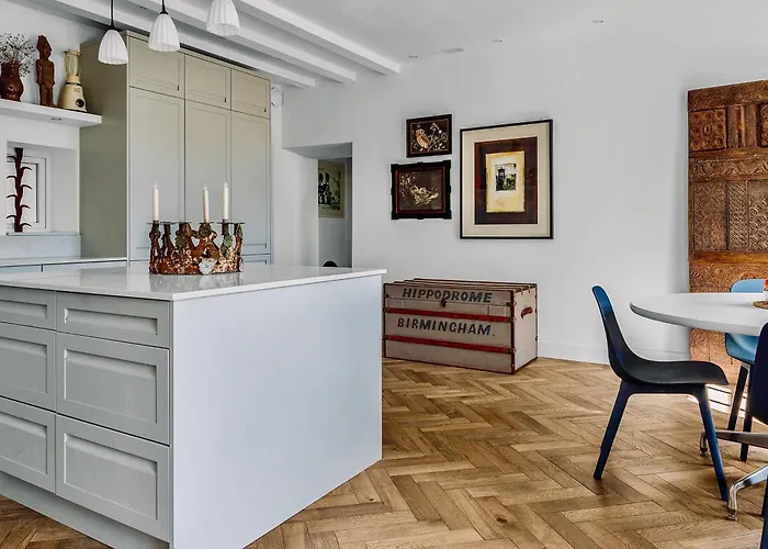 Stylish Georgian Garden + Secure Parking * Edinburgh