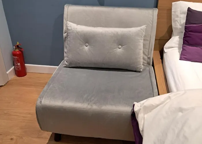 The Retreat Edinburgh, 2-minute Walk To Bus Stop Homestay Edinburgh