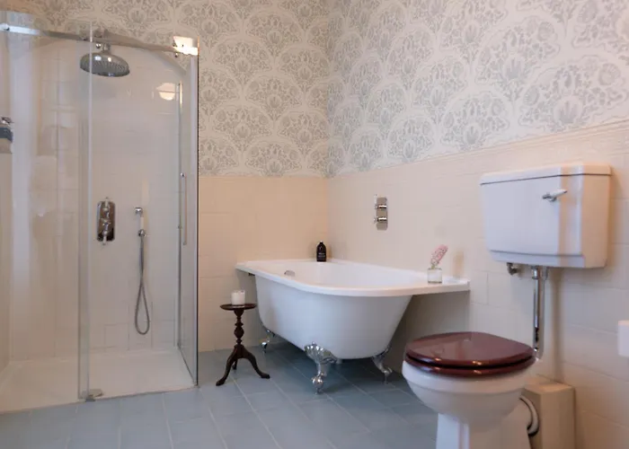 The Townhouse, Leith 4*