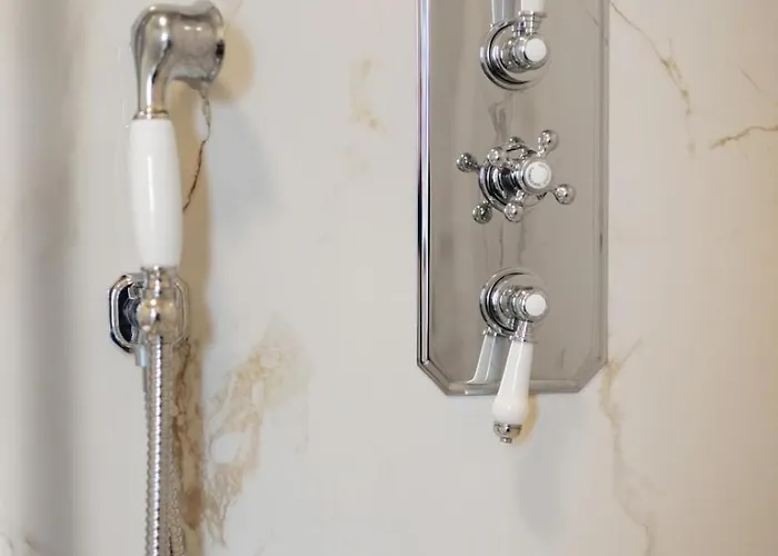 Aparthotel The Townhouse, Leith 4*