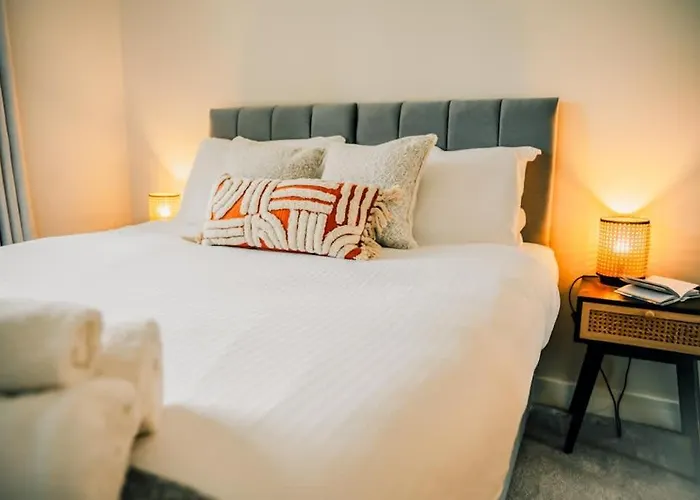 Stylish 2 Bed Centre With Parking Edinburg