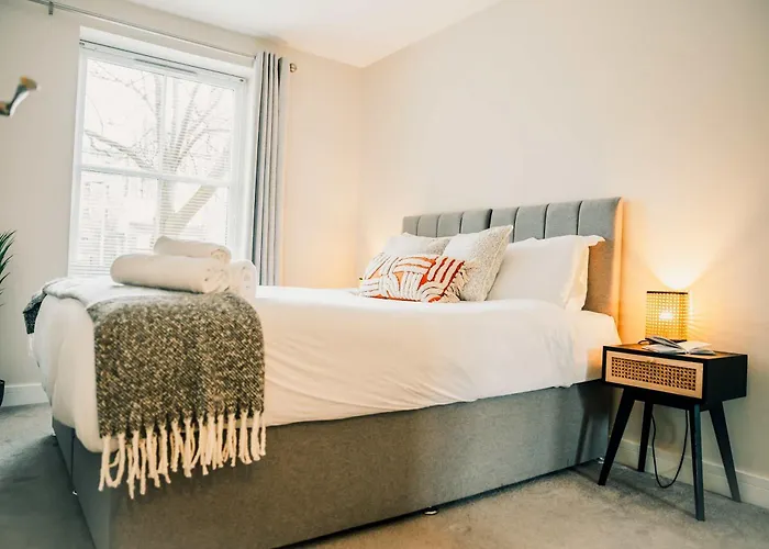 Stylish 2 Bed Centre With Parking Dom wakacyjny *