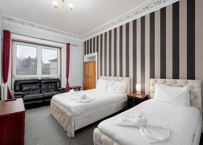 Charming Spacious - Pass The Keys Holiday home *