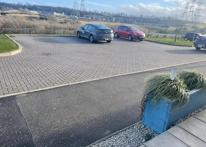 Quiet Free Parking Near Pentland Hills Holiday home