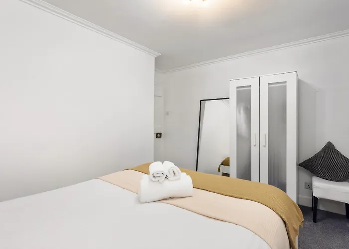 Cowgate's Little Hideout With Free Parking Nyaraló *