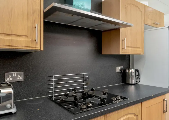 Charming Spacious - Pass The Keys Holiday home *