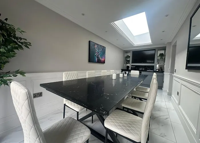 Luxury Waterfront Retreat For Groups Prázdninový dům Edinburgh