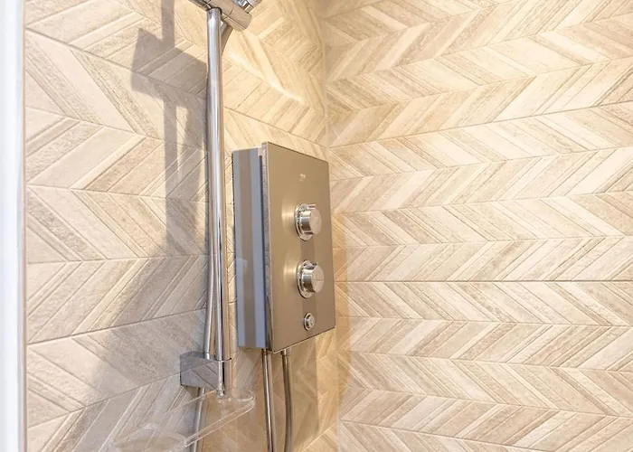 38 Bide Collective Edinburgh