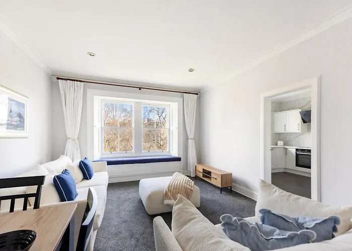 Bnbnova - 2br - West End - Near Castle Apartment Edinburgh