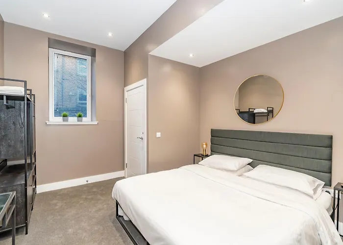 Morningside Private * Edinburgh