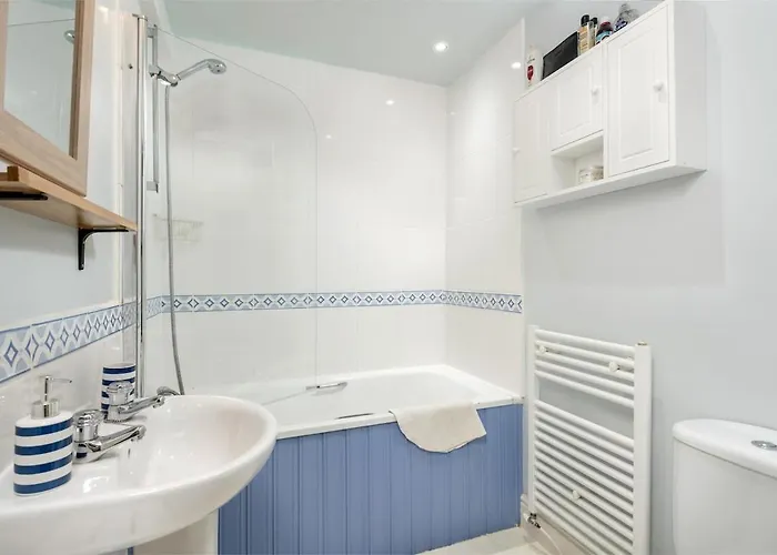 Apartment Cobblestone Colony Stockbridge *