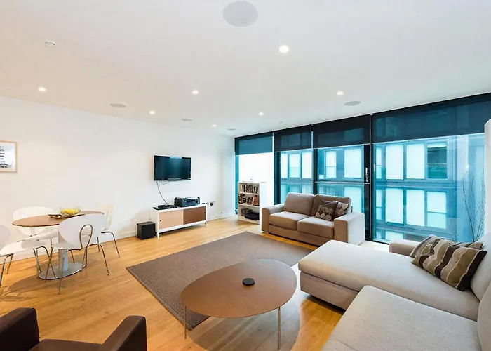Newly Luxury Nests - Location Apartment