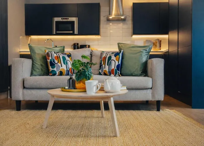 Modern 2 Bed With Parking Lejlighed *