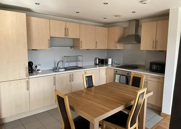 Harbour Front Apartment Edinburgh