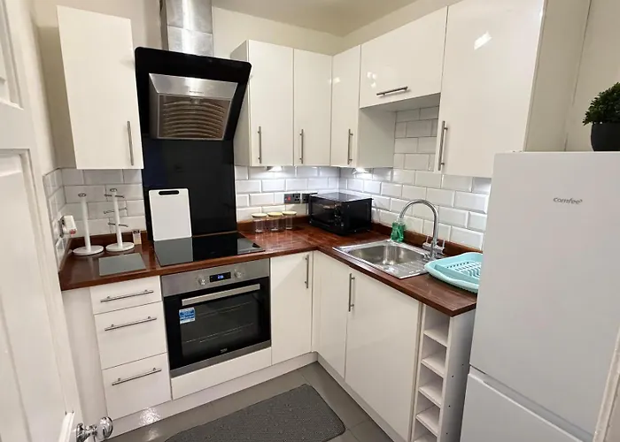 Cosy 1-bed On Seafield Road