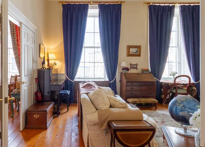 Regal 2bd Georgian Flat In The Heart Of *