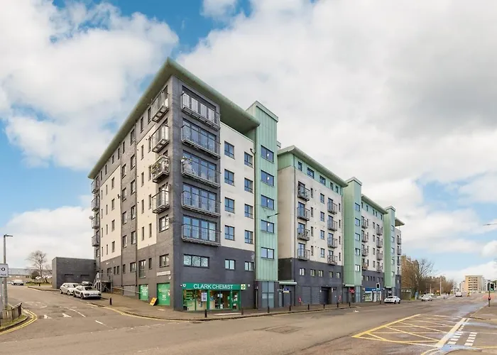 The Britannia Abode Apartment