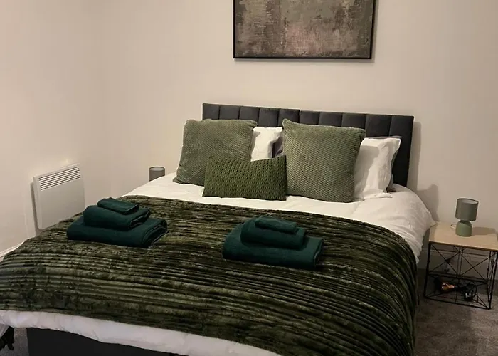 Parking - Sleep 3 - 1 Bedroom - Easy Access Apartment *