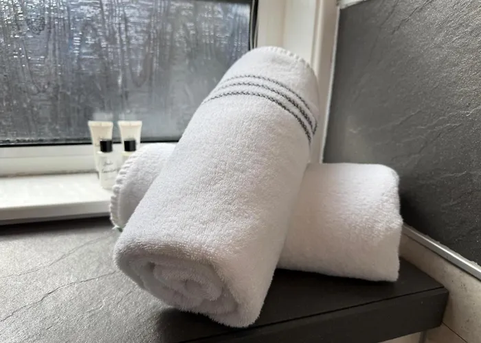 Stylish With Fast Wi-fi & Parking