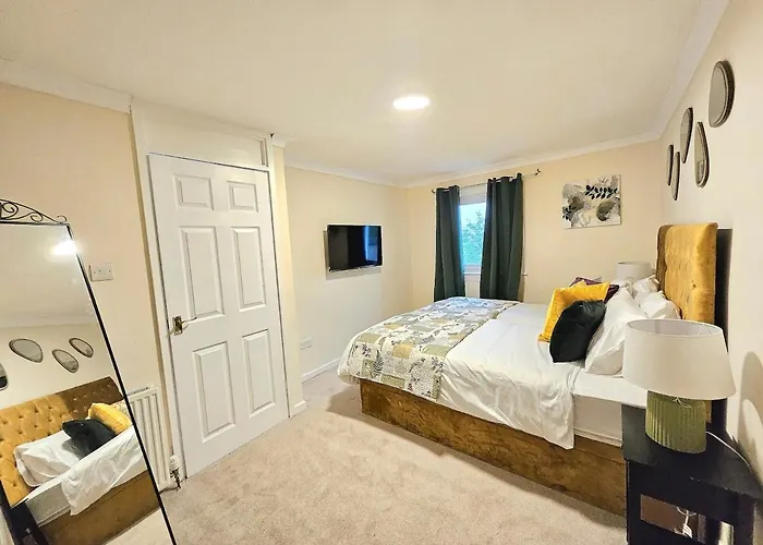 Apartment Stylish & Spacious 4 Bedroom House Edinburgh