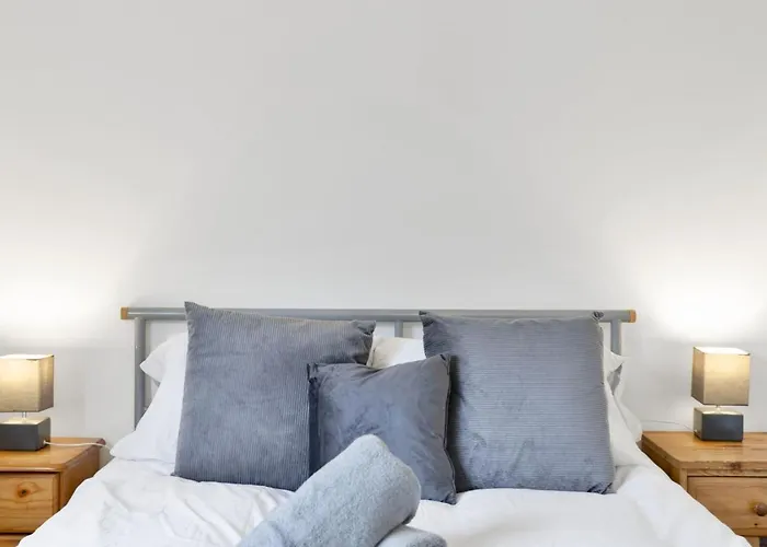 The Firhill Apartment *