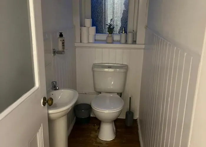 Parking - Sleep 3 - 1 Bedroom - Easy Access Apartment