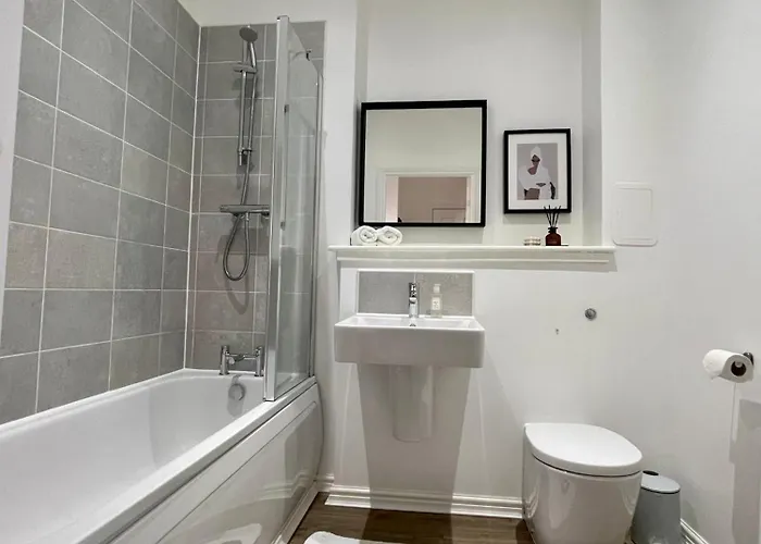 White Loft - Modern Flat Close To The Centre Edinburgh