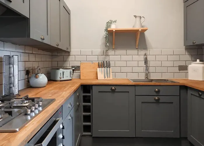 Apartment Beautiful Georgian New Town 2 Bed *