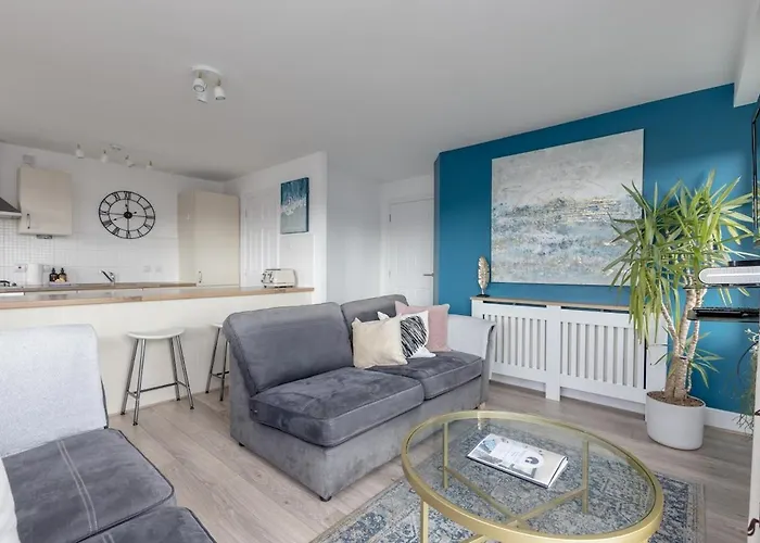 The Britannia Abode Apartment Edinburgh