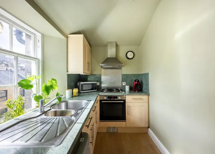 Bnbnova - 1br - By Castle - West End *