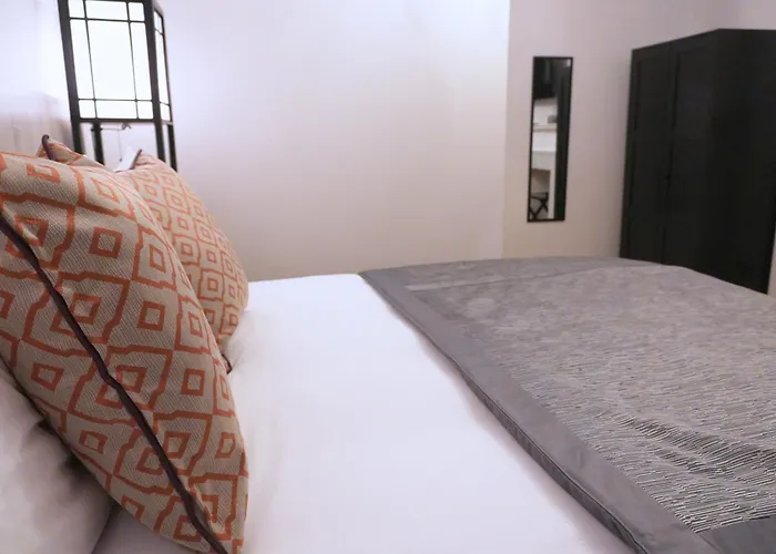 Apartment The Fetlock At Hill Square Edinburgh