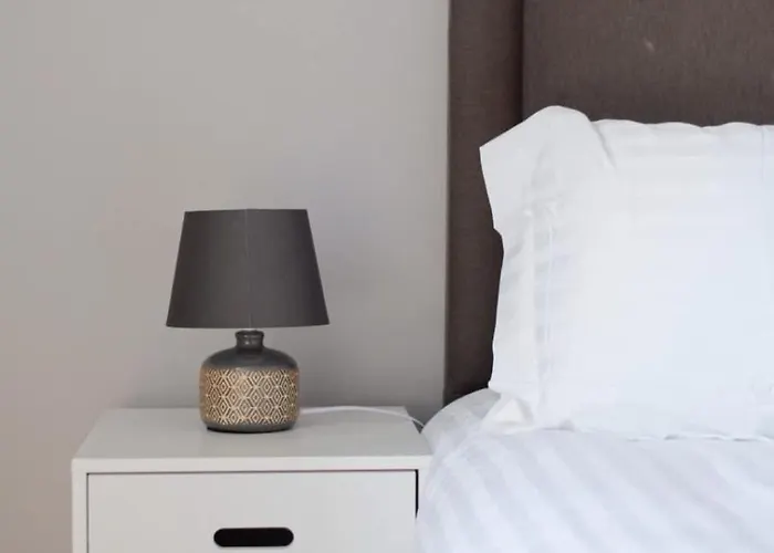Cosy And Chic Quiet In Leith