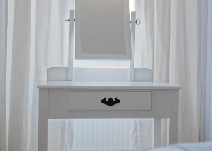 Apartment Cosy And Chic Quiet In Leith Edinburgh