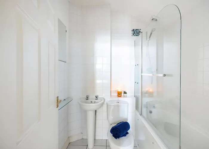 Bnbnova - 1br - By Castle - West End Edinburgh