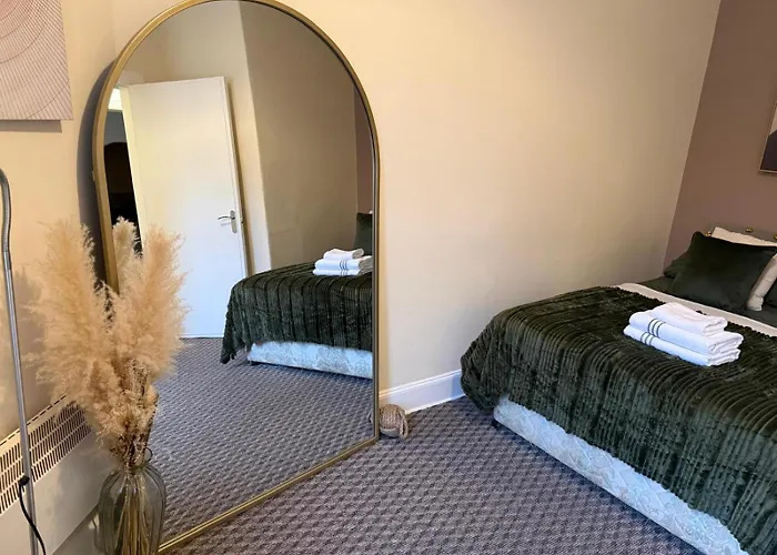 Apartment Stylish With Fast Wi-fi & Parking Edinburgh