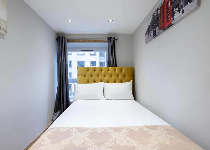 Apartment Elegant Stockbridge 3 Bdrm On The Canal Edinburgh