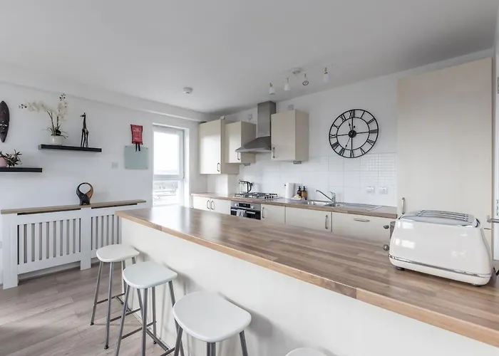 The Britannia Abode Apartment *