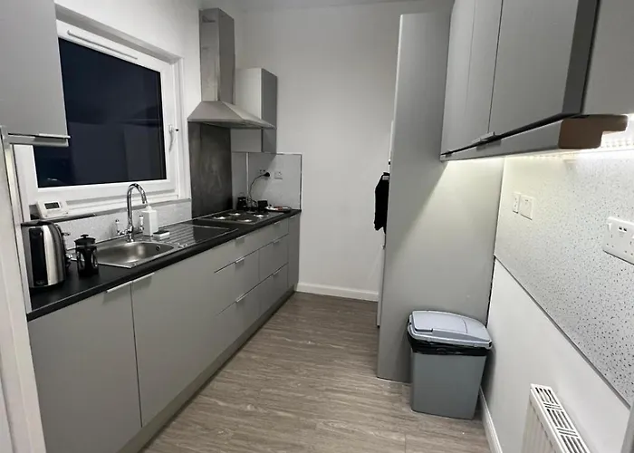 Shore Apartment Edinburgh