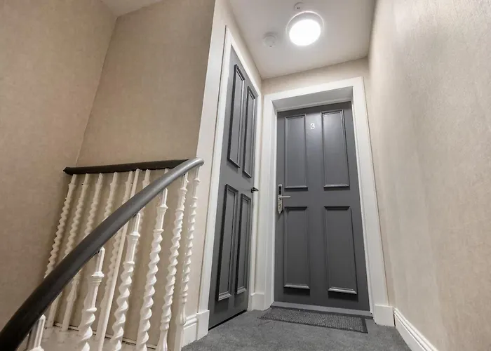 Apartment - Sleeps 2 - Royal Mile Close